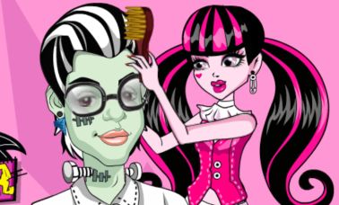 Jogue Princesas da Disney VS Monster High: Instagram, um jogo de Monster  high