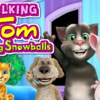 Talking Tom jugando bolas de nieve
