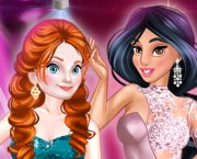 Concurs de moda cu Ariel, Jasmine și Merida