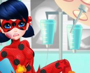 Ambulancia Ladybug para superhéroe