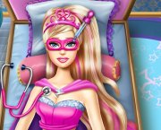 Süper Barbie acil